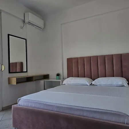 شقة Apartment In Saranda By The Ionian Sea ساراندا