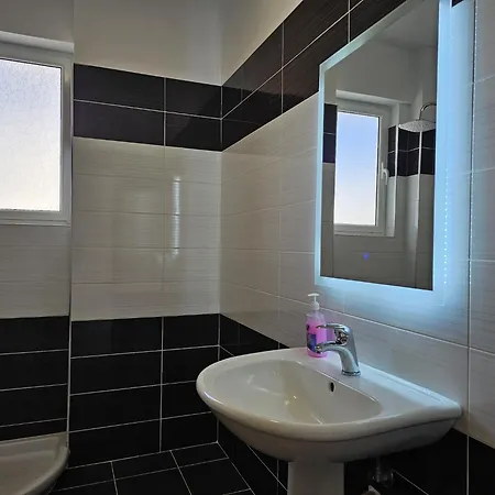 شقة Apartment In Saranda By The Ionian Sea ساراندا
